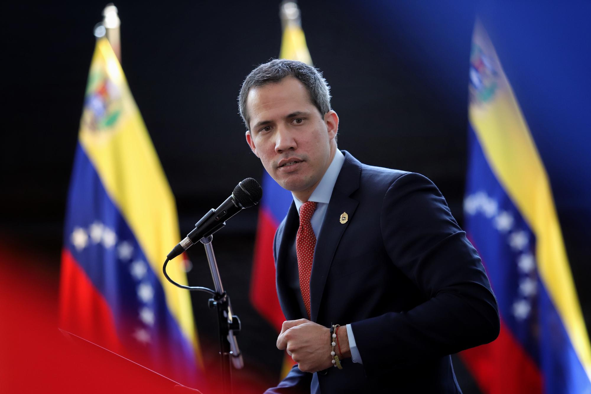 Juan Guaido presidente encargado de venezuela