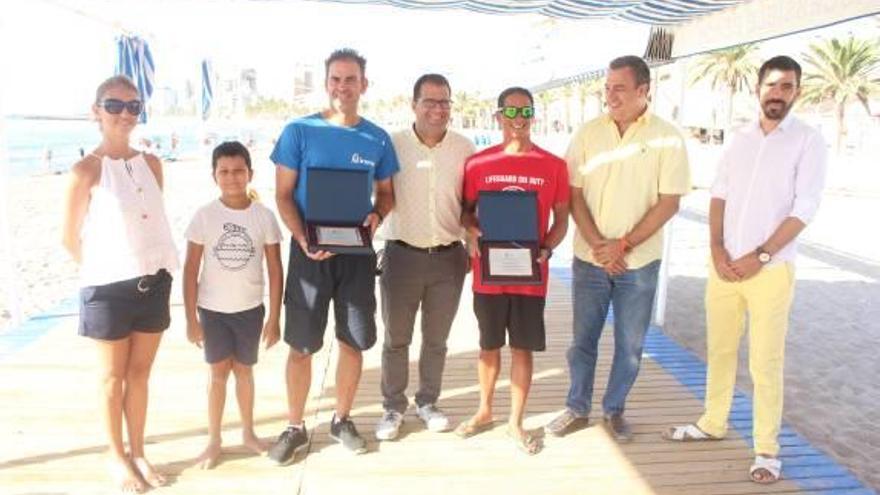 Cepeda y Palomares reciben una conmemoración.