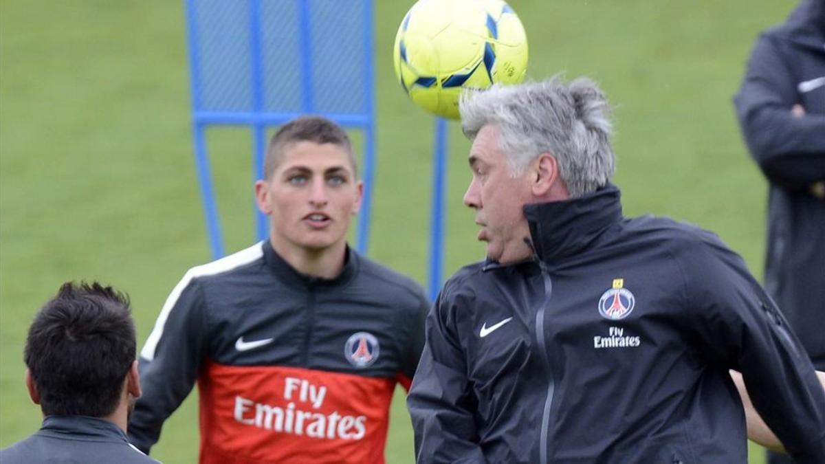 Ancelotti y Verratti, en un entrenamiento con el PSG