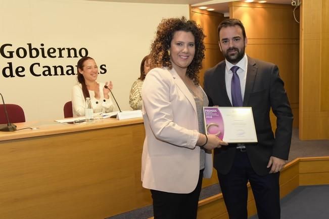 Acto institucional de entrega de los Premios del ...