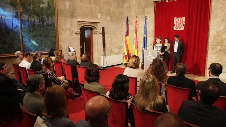 Imagen de la presentación de las nuevas cláusulas sociales del Govern.