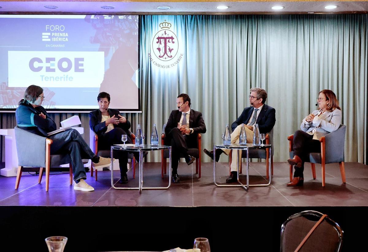 Mesa redonda: ¿La gestión del agua y la protección del litoral en Tenerife?