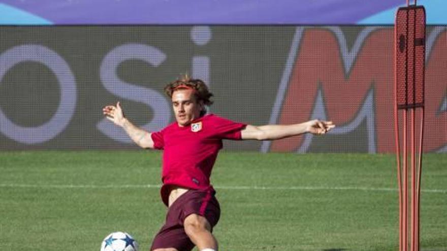 Griezmann, durant l&#039;entrenament d&#039;ahir de l&#039;Atlètic.