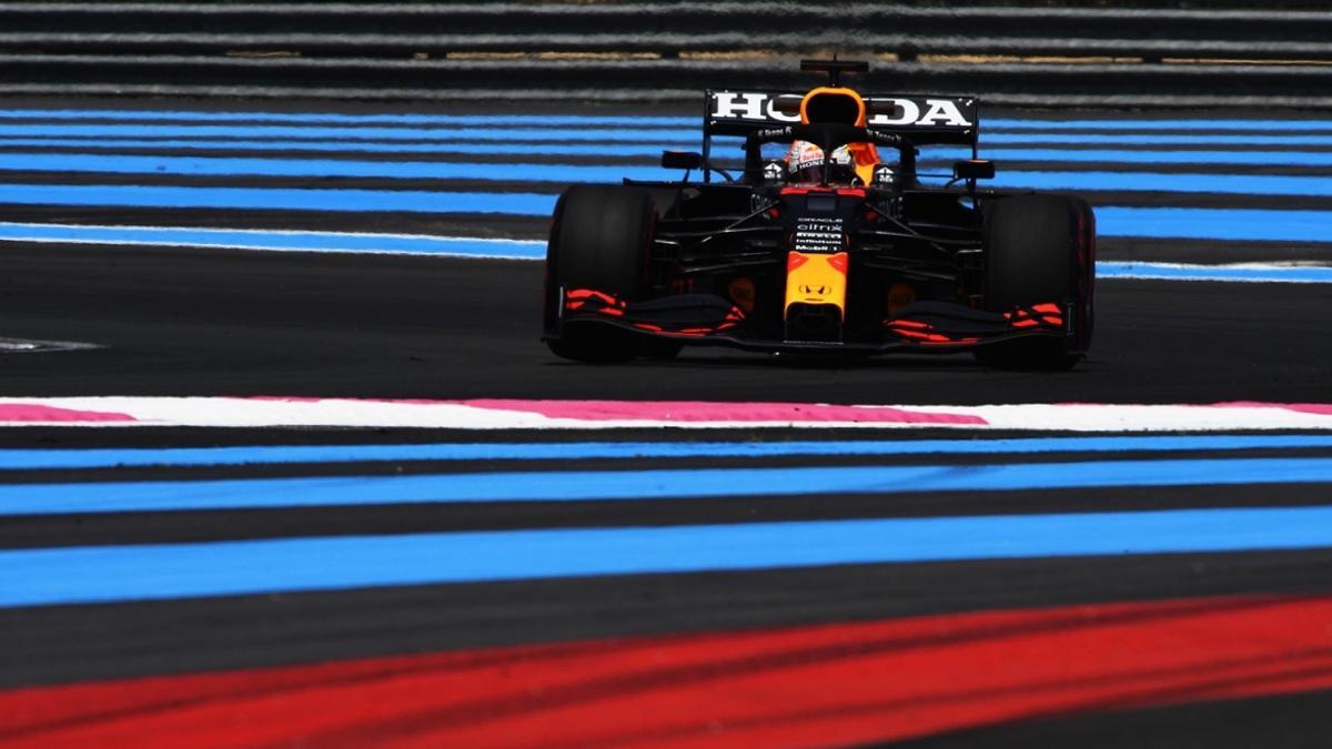 Verstappen, en acción en Paul Ricard