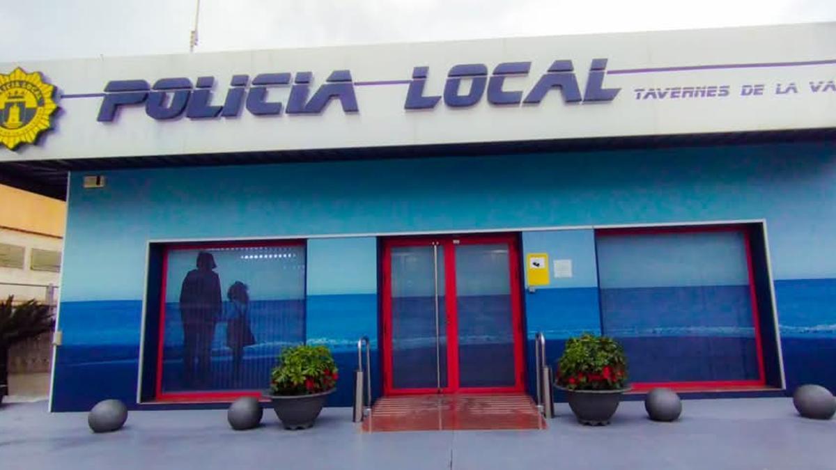 La central de la Policía Local de Tavernes