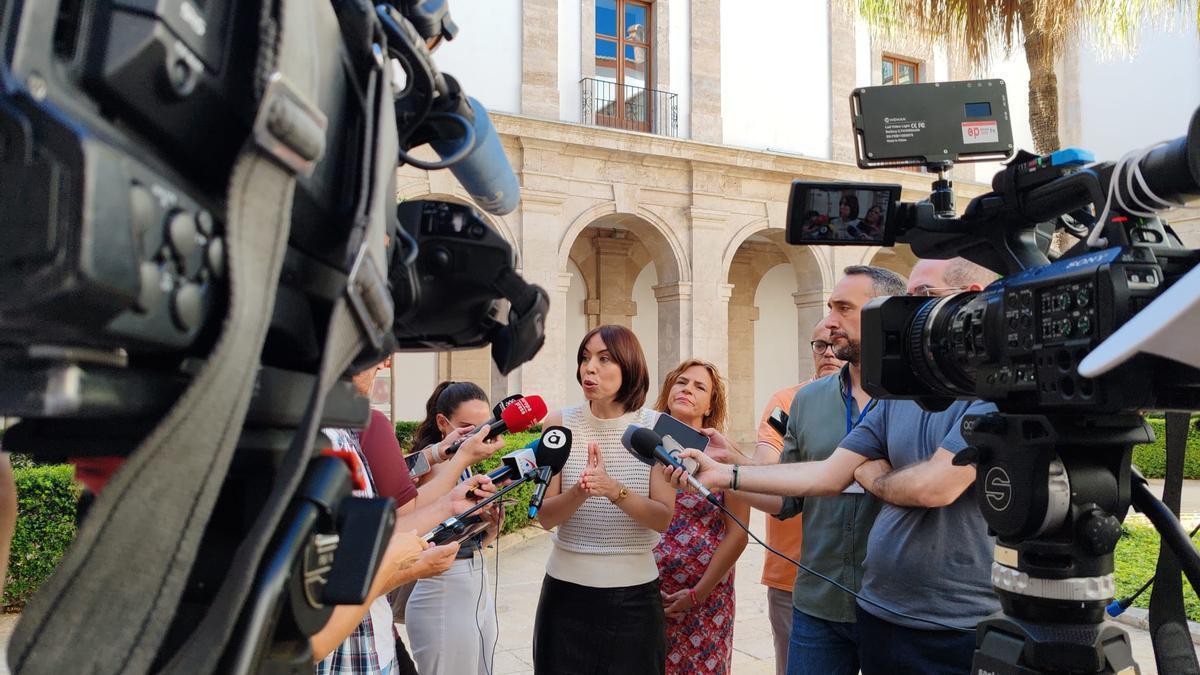 La ministra Morant ahir, a la Delegació de Govern en València.