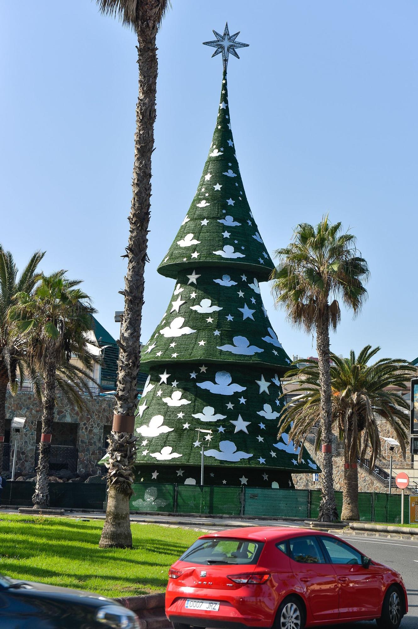 Árbol de Navidad en el CC Las Arenas