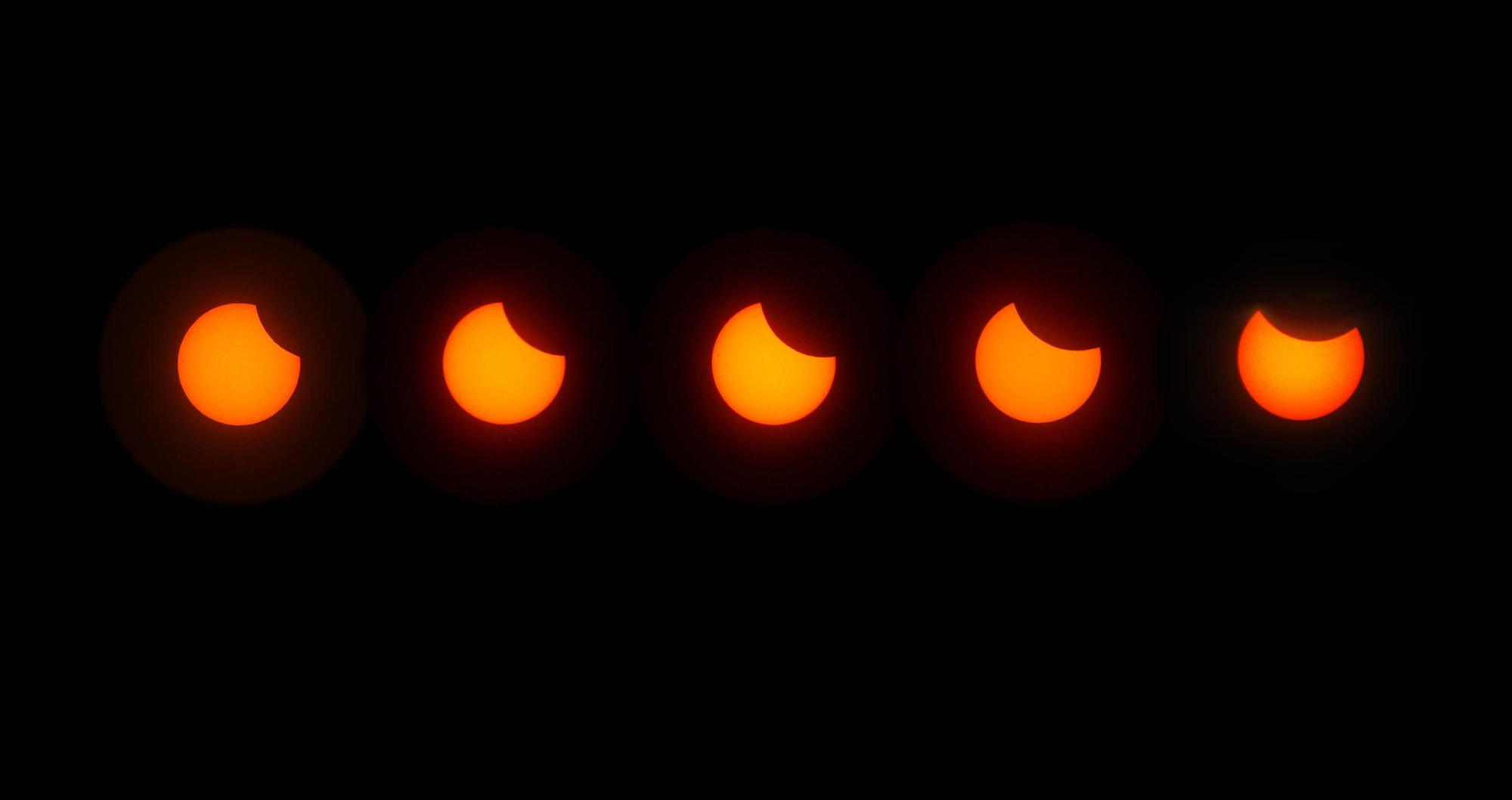 Eclipse parcial de Sol, visto desde León