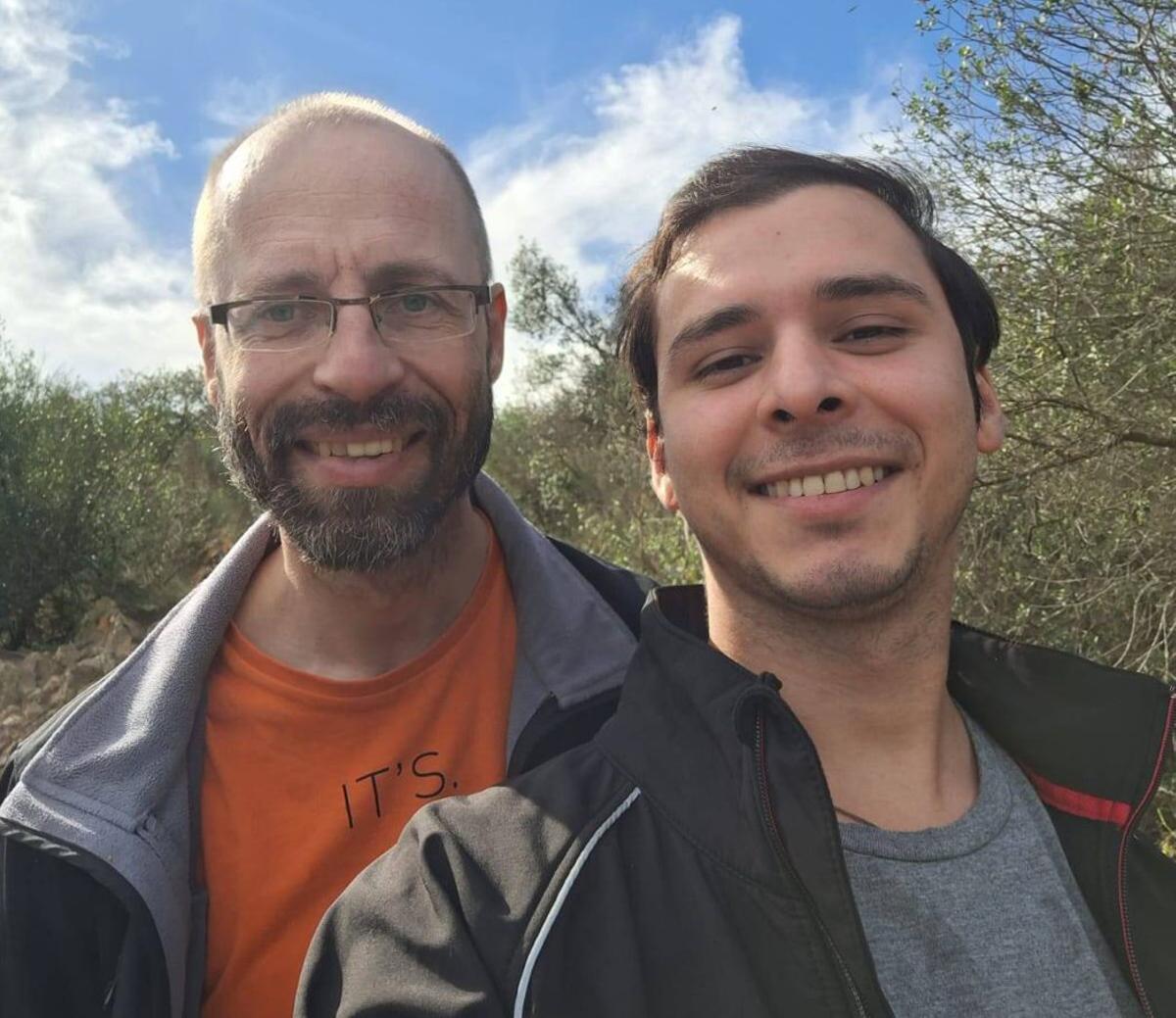 Ex-Hotelmanager Christoph G. Kny (li.) und sein erkrankter Partner Jhon Fredy.