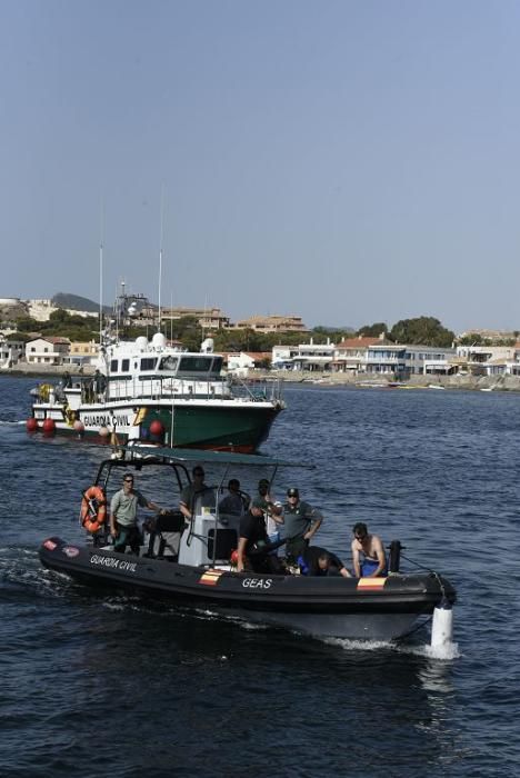 Recuperan parte de un ancla romana en aguas de Cab