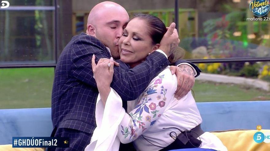 Kiko Rivera e Isabel Pantoja más cerca que nunca de la reconciliación: &quot;El amor es indiscutible&quot;