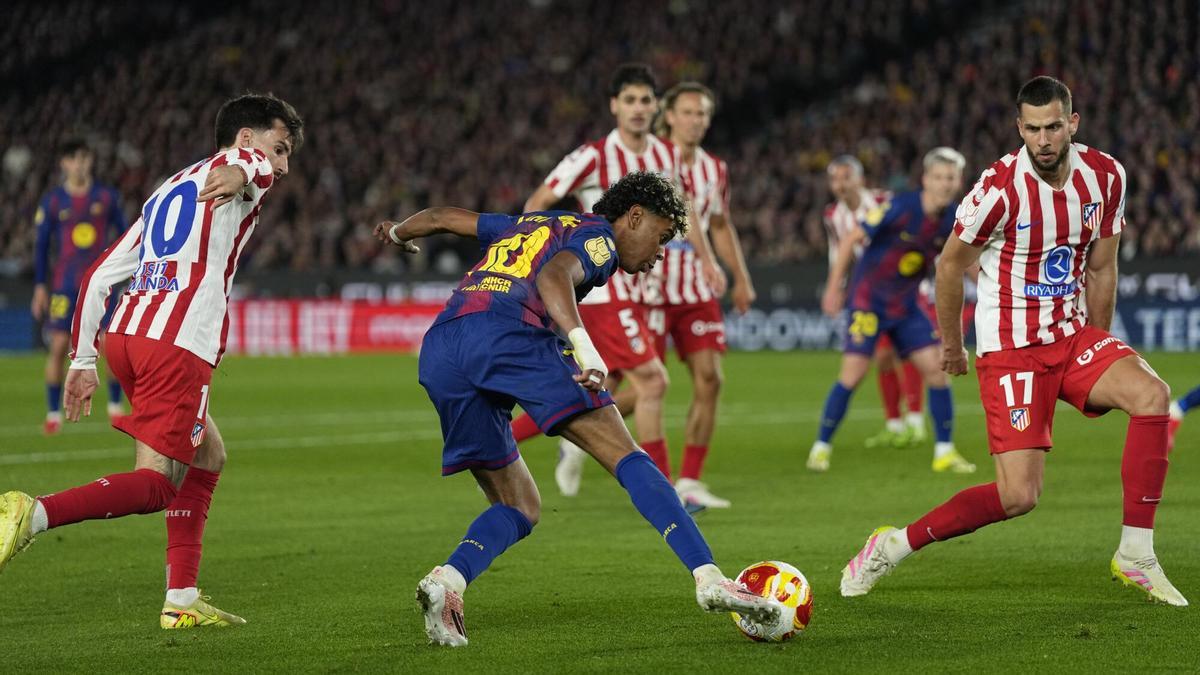 Flick, sobre el cabreo de Lamine: "Tenemos que ver también que solo tiene 18 años"