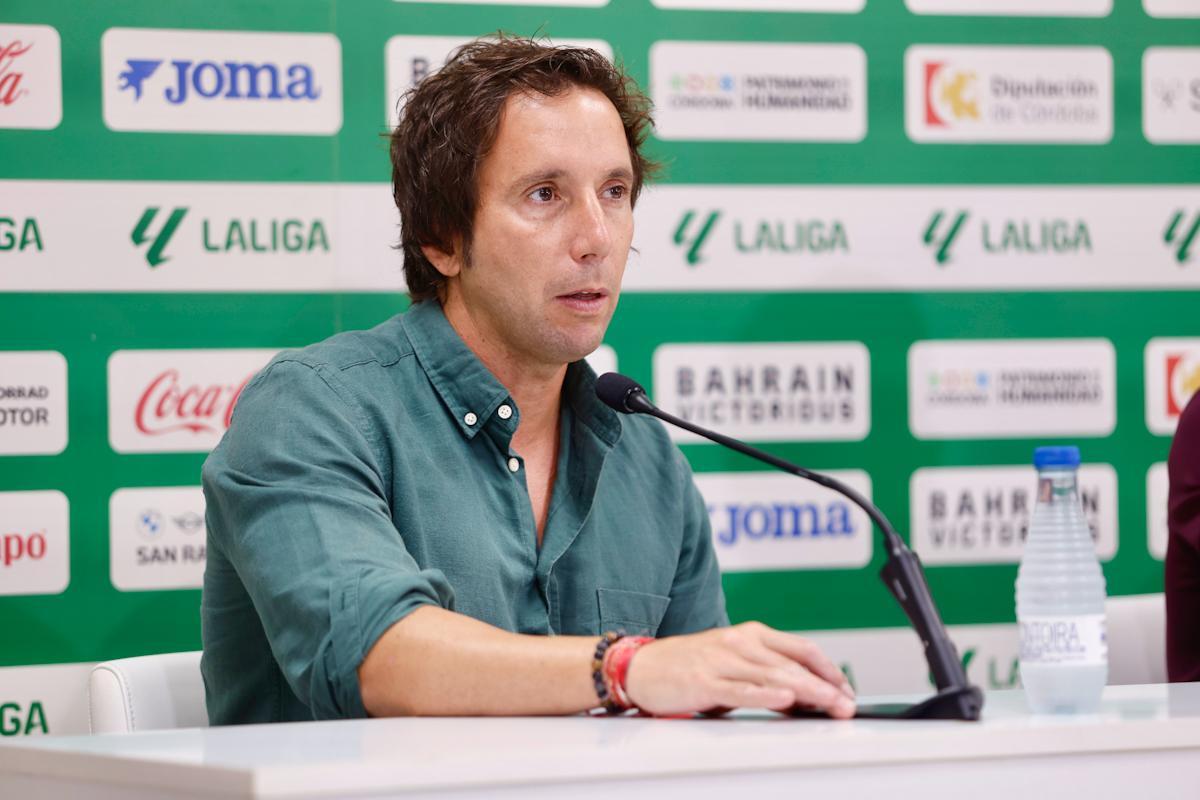 La presentación del jugador del Córdoba CF Diego Bri, en imágenes