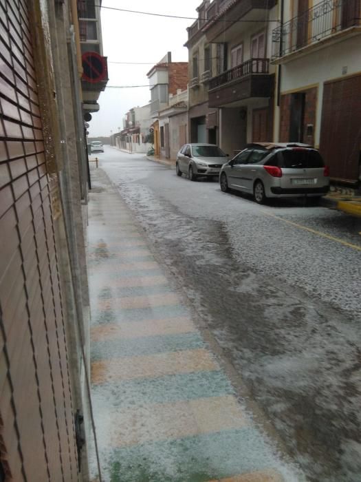 La Ribera cubierta de granizo