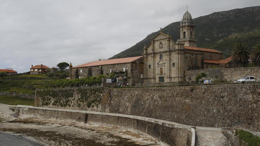 Estado actual del monasterio de Oia.