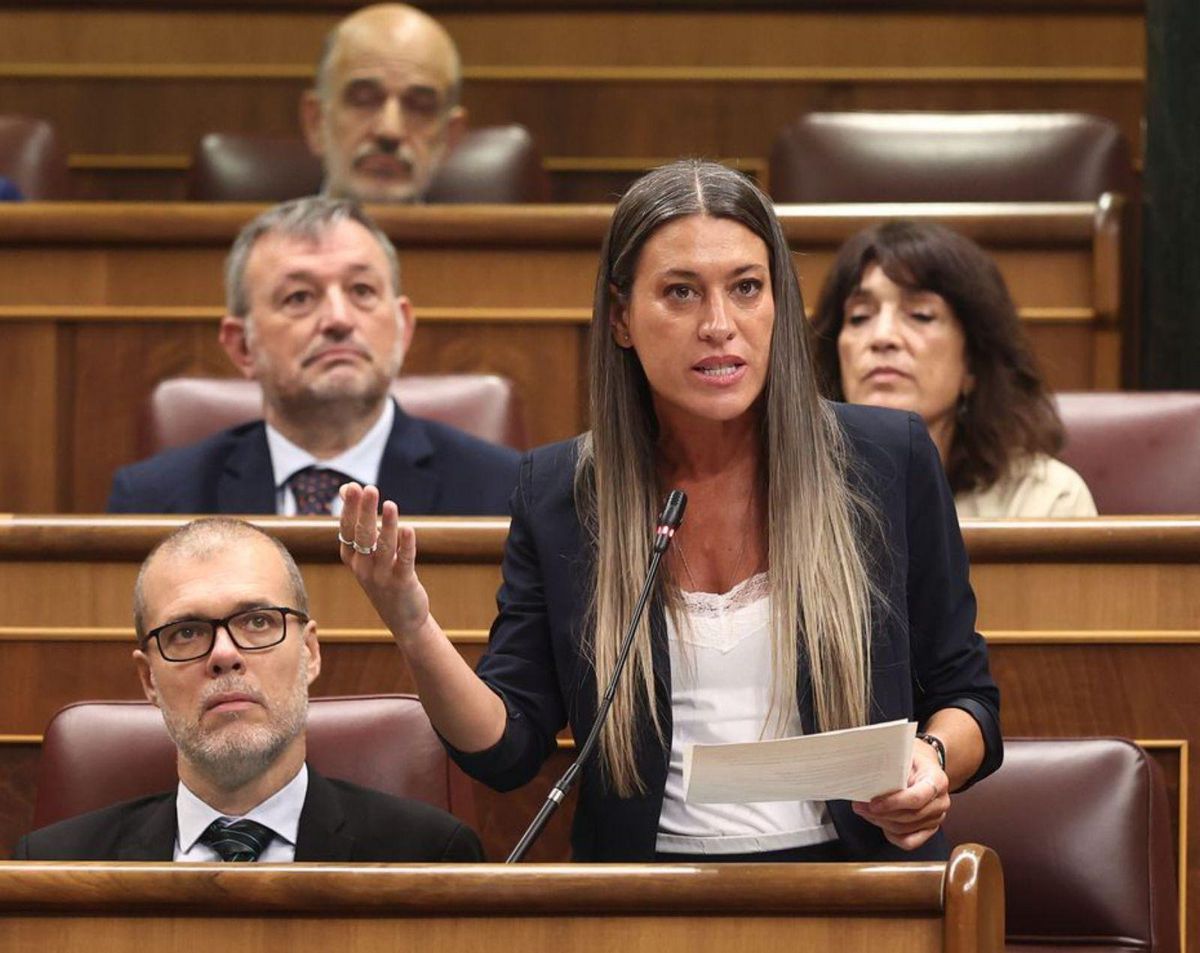 Junts amenaça Sánchez de retirar-li el suport: "És l’hora del canvi" Junts amenaça Sánchez de retirar-li el suport: "És l’hora del canvi"