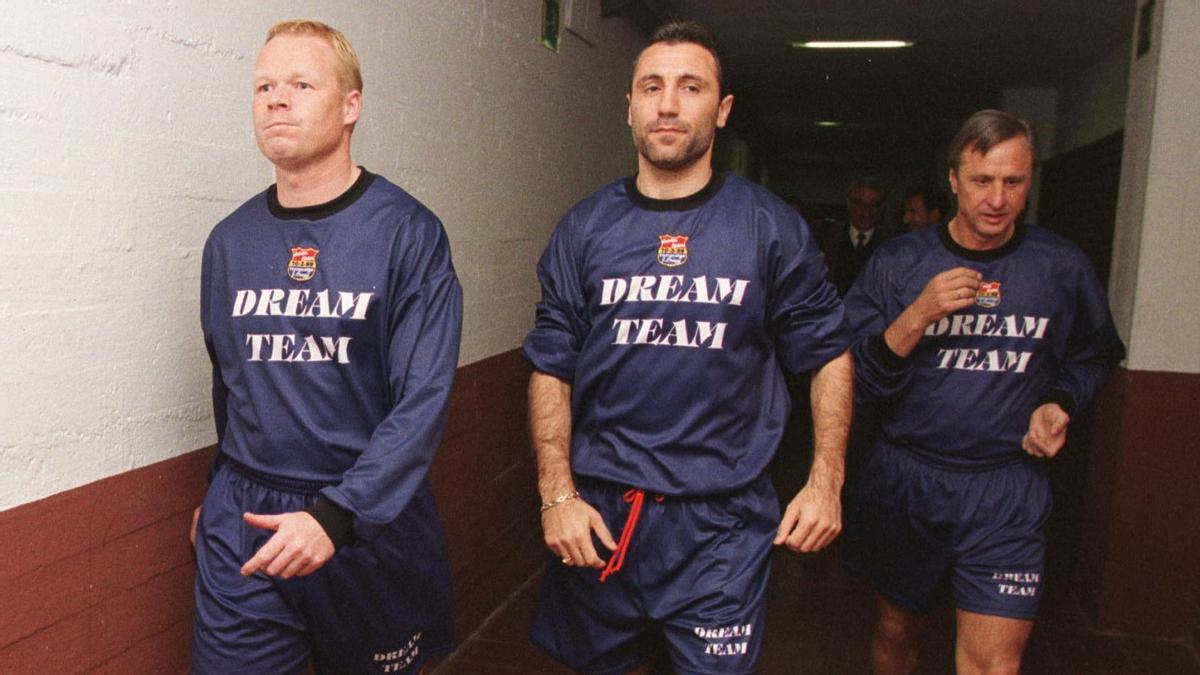 Koeman. Stoichkov y Cruyff, en la reunión del 'dream team' en 1999.