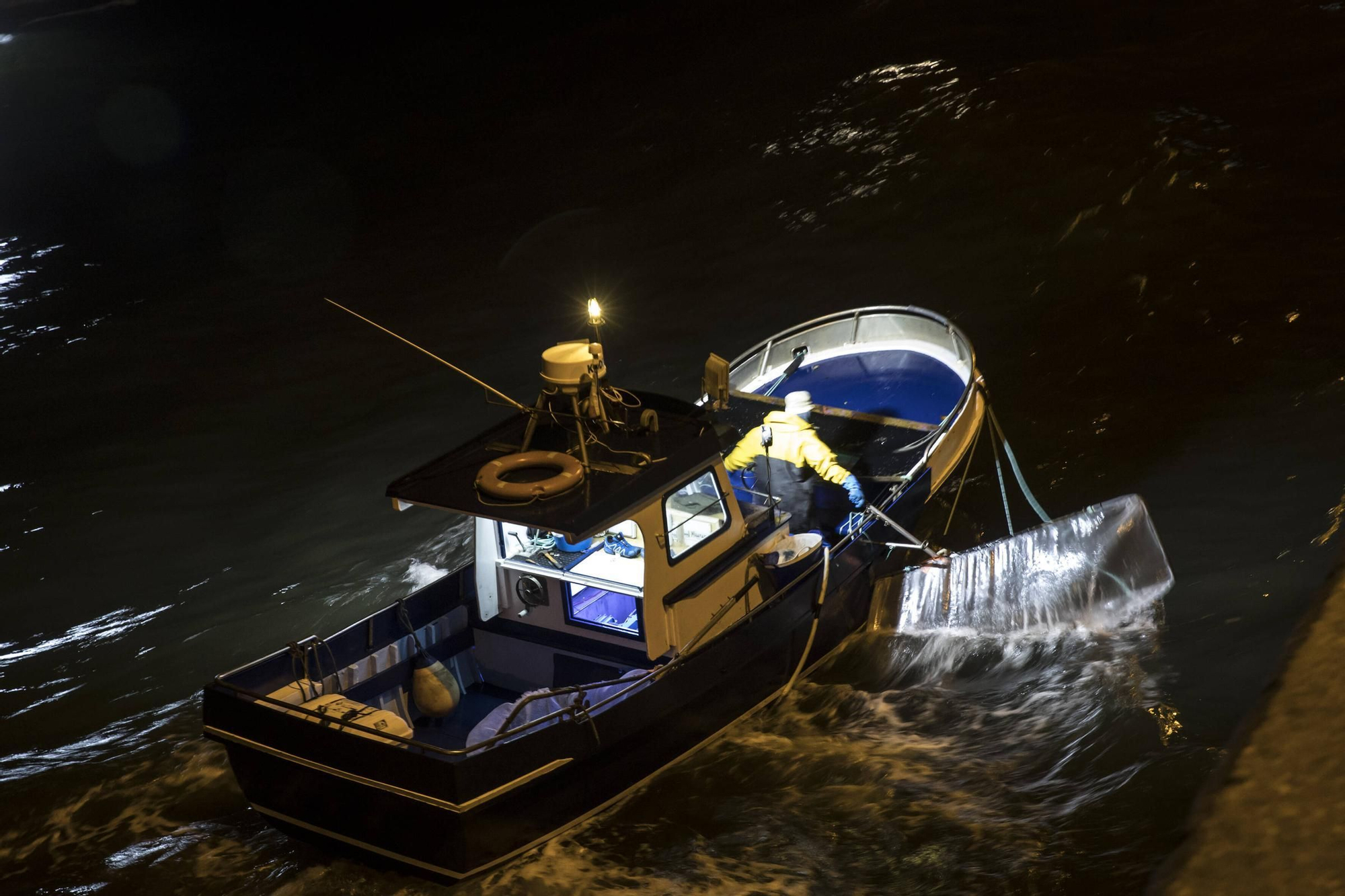 La pesca de la angula en el Nal�n (07).jpg