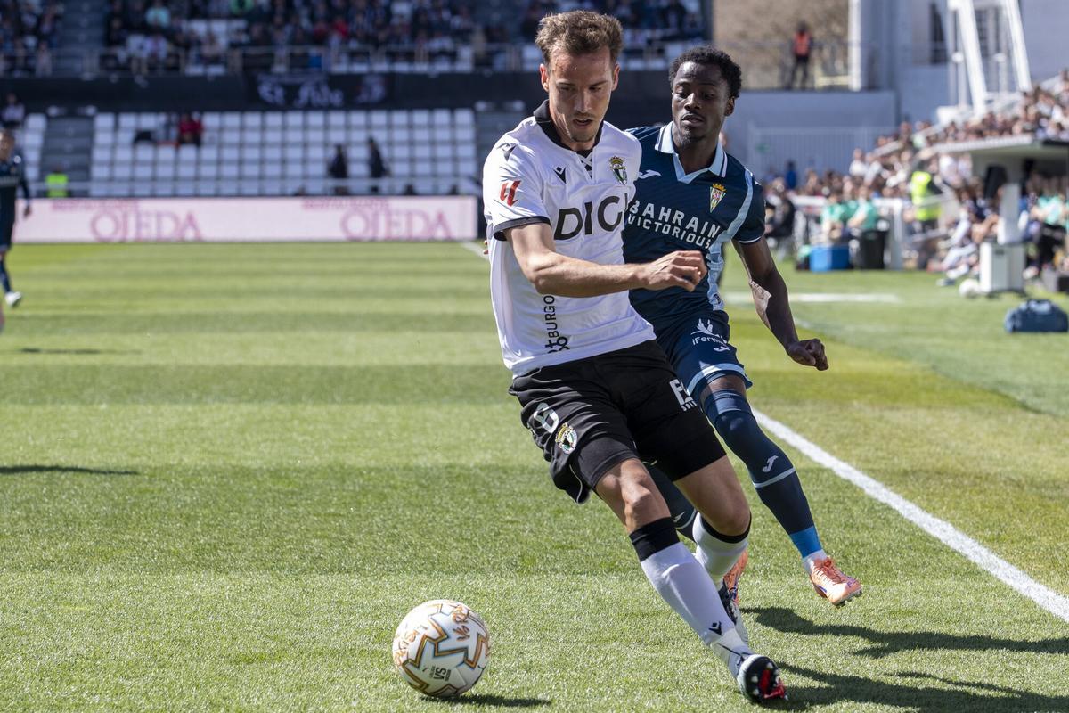 Burgos-Córdoba CF | Las imágenes del partido de LaLiga Hypermotion