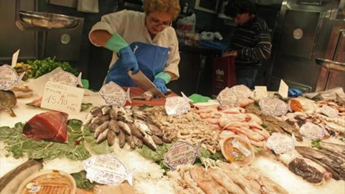 Pescadería Fruits del Mar, en el mercado de Santa Caterina.