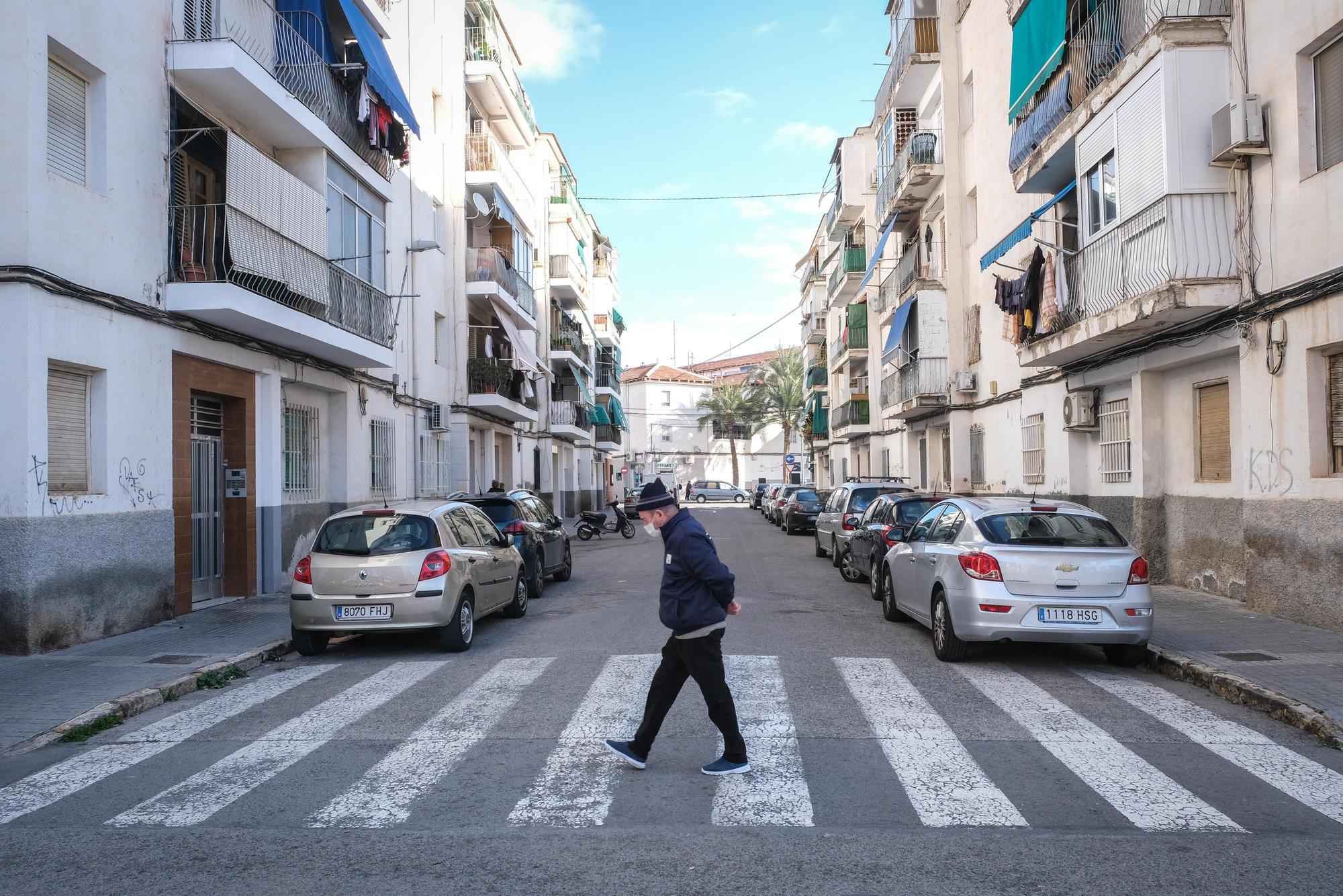 Lo que Pedro Sánchez no vio en el barrio de San Antón de Elche