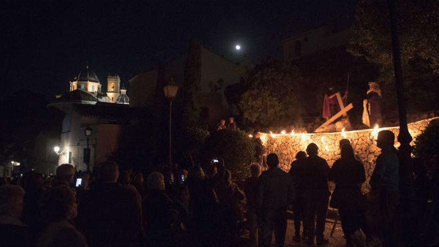 Vía Crucis en Altea