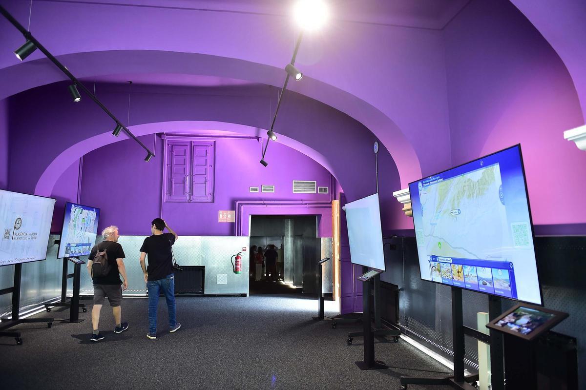 Fotogalería | Nuevo espacio multimedia, en Las Ildefonsas de Plasencia
