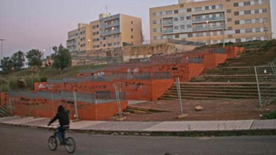 El ayuntamiento prevé en el Cerro de San Miguel un centro de formación ocupacional