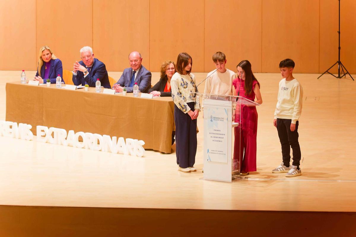 Acto de entrega de los premios extraordinarios al rendimiento académico en Castellón