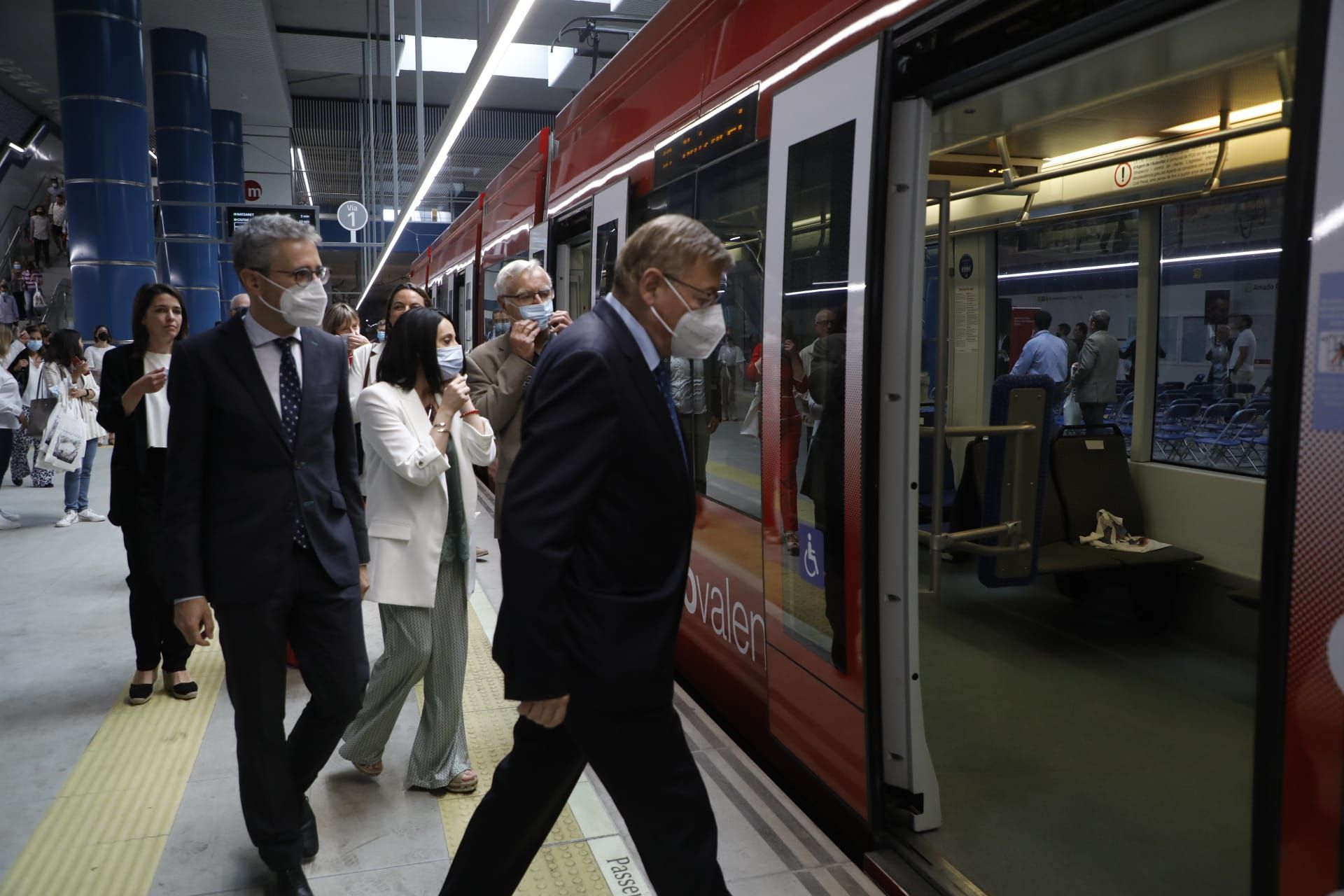 L10, la nueva línea de metro entre el centro y Natzaret, entra en funcionamiento