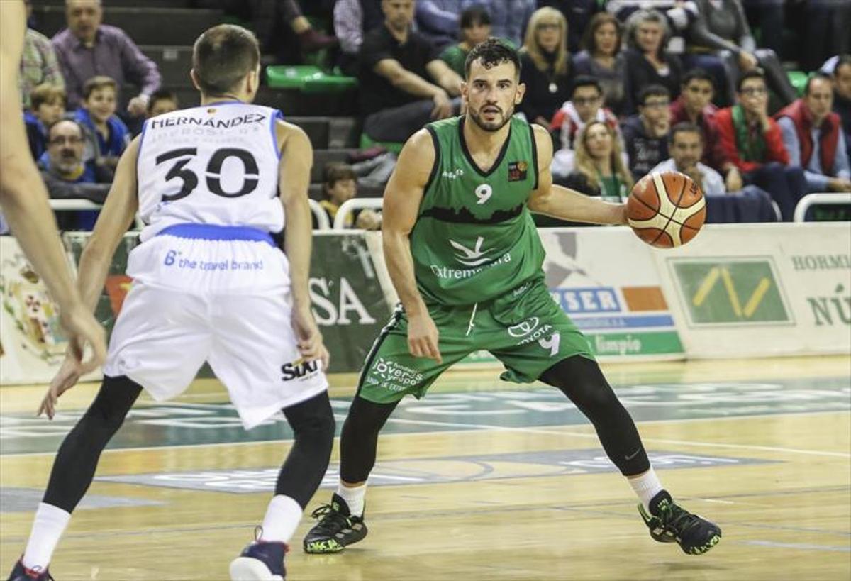 El Cáceres viaja a Castellón en busca de su sexta victoria