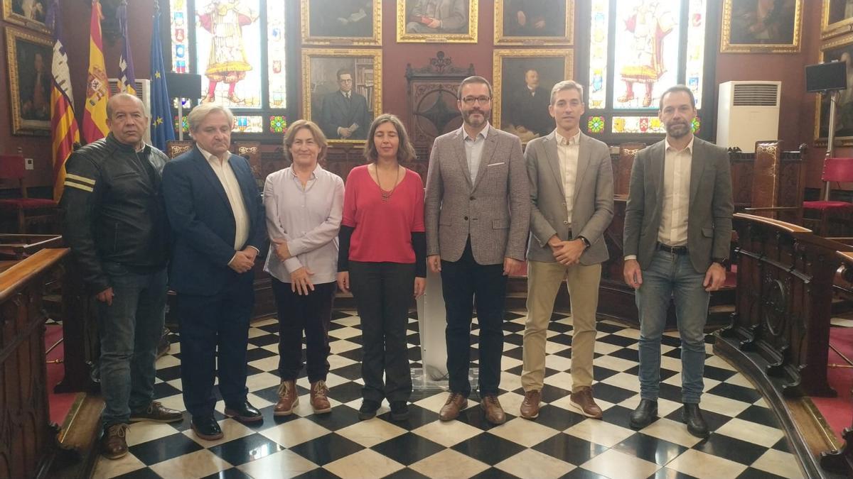 El alcalde Hila ha presentado este mediodía el acuerdo por los terrenos del Lluís Sitjar.