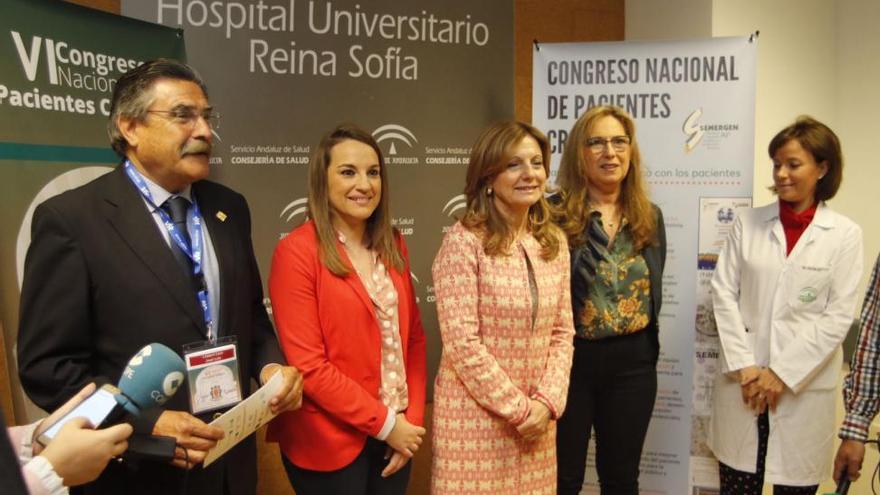 Más de 40.000 andaluces con enfermedades crónicas cuentan con planes personalizados