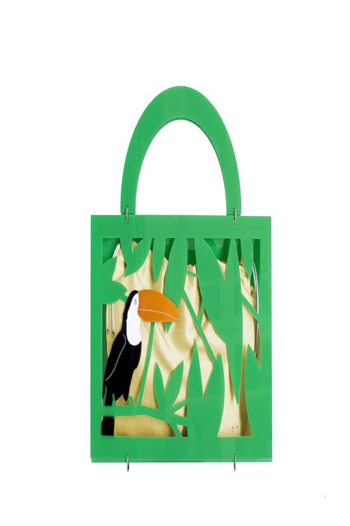 Estampado tropical: Bolso Toucan, de Kiwi &amp; Pomelo, 195 €.