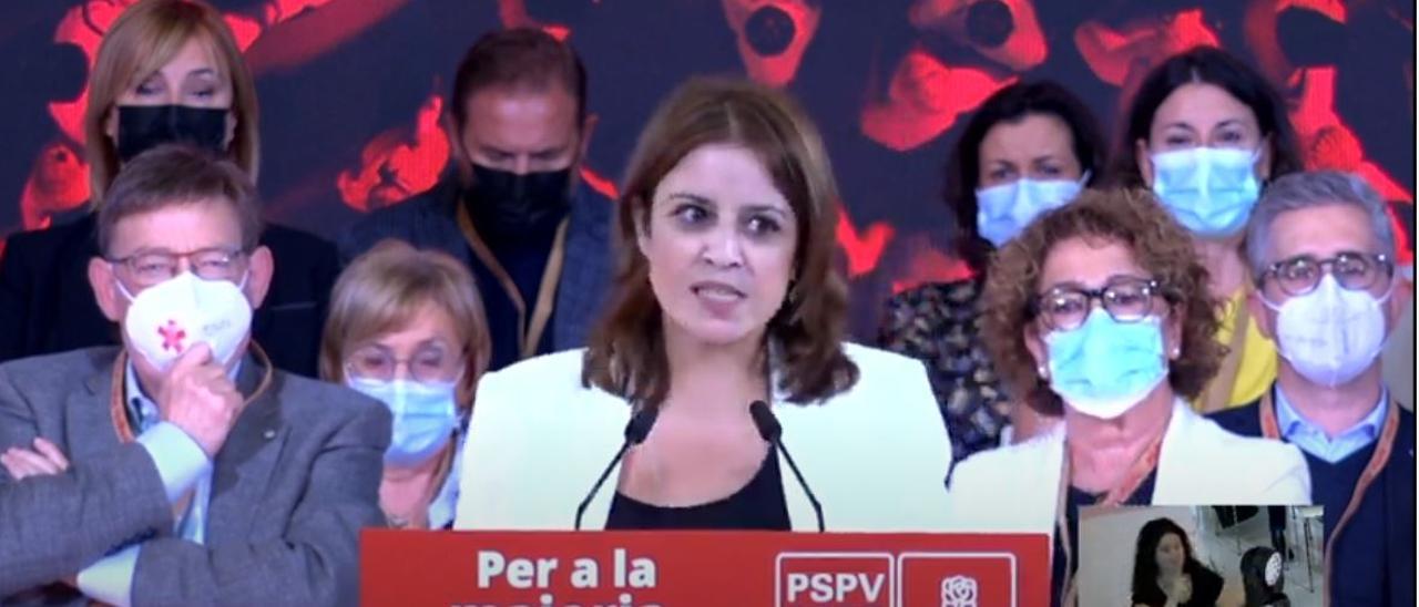La vicesecretaria general del PSOE, Adriana Lastra, interviene en el congreso socialista.