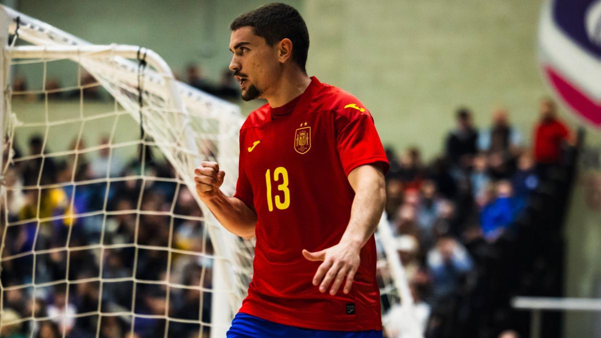 Mellado es uno de los líderes de la 'Roja'
