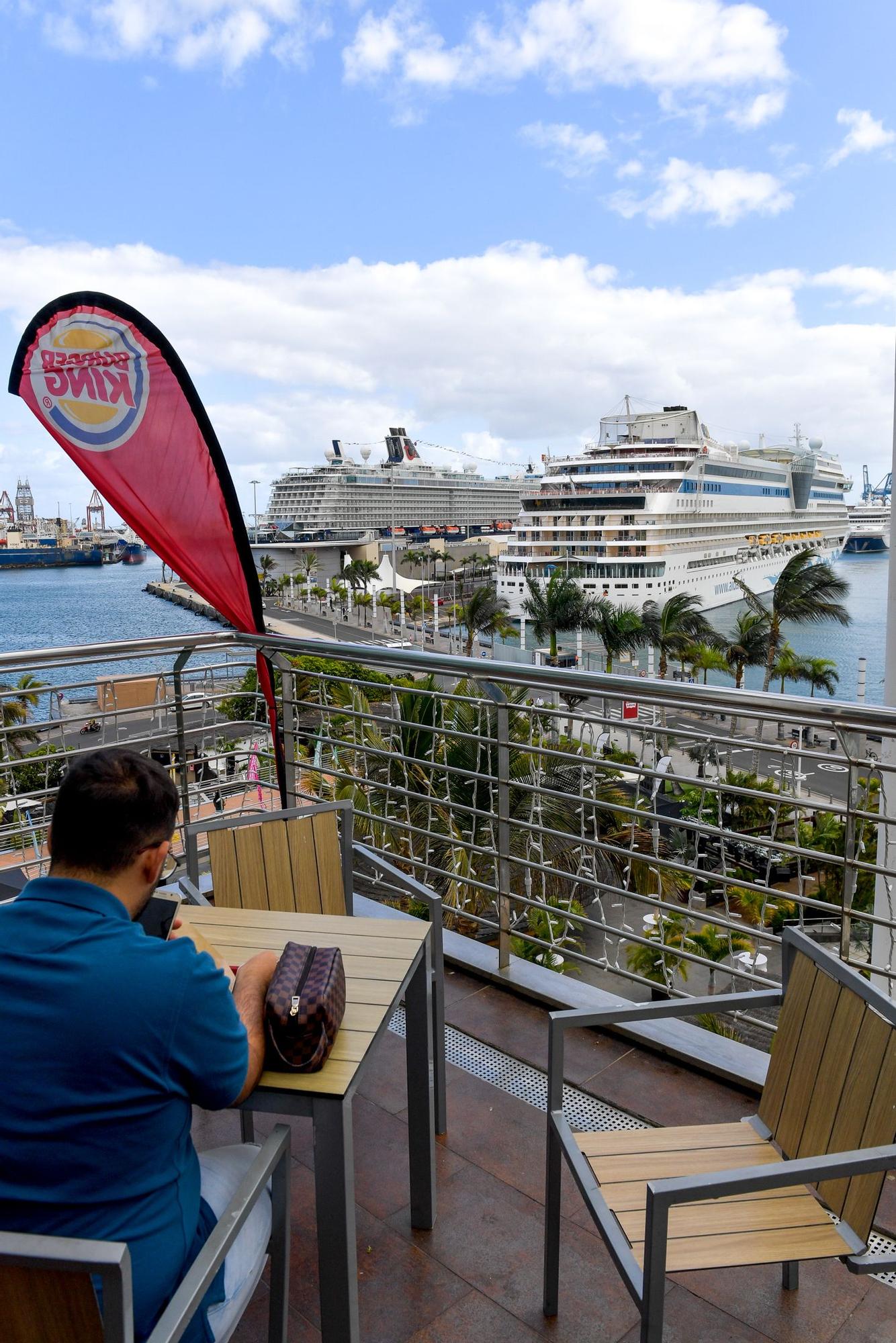 Cruceros en el Puerto de Las Palmas (07/11/2021)