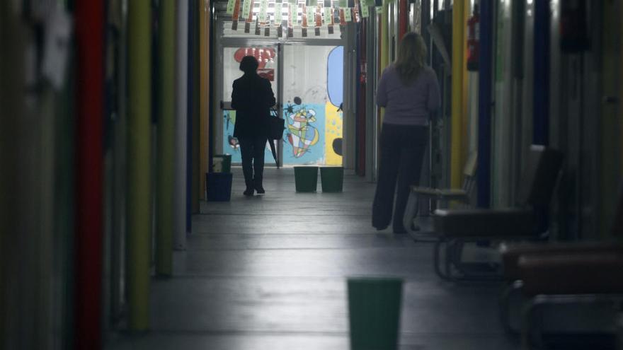 Reabierto el Colegio 103 tras el desalojo de ayer