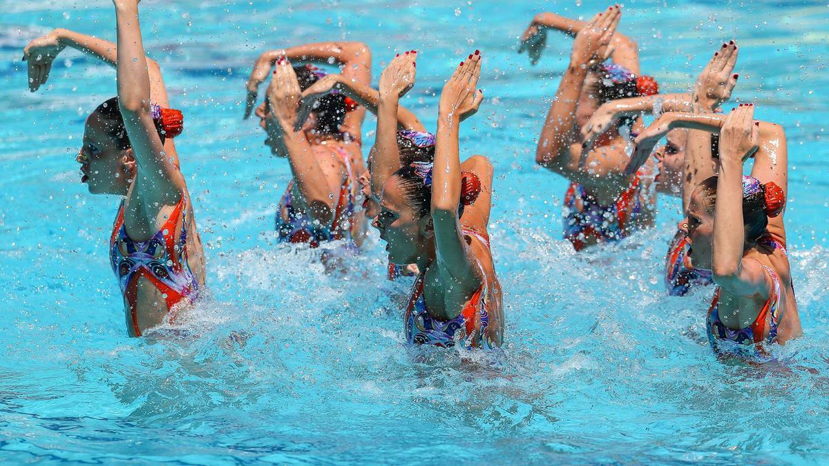 La natación sincronizada es un deporte muy exigente y en las competiciones hay mucha presión.