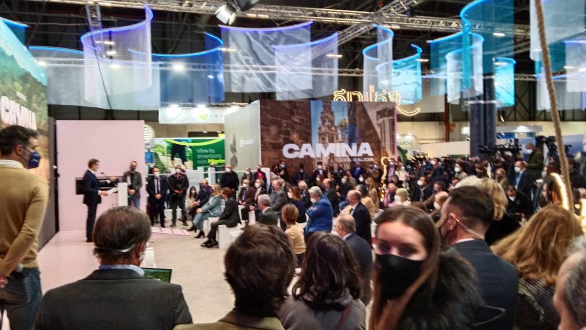 Feijóo, hoy, durante su intervención en el stand de Galicia en Fitur 2022.