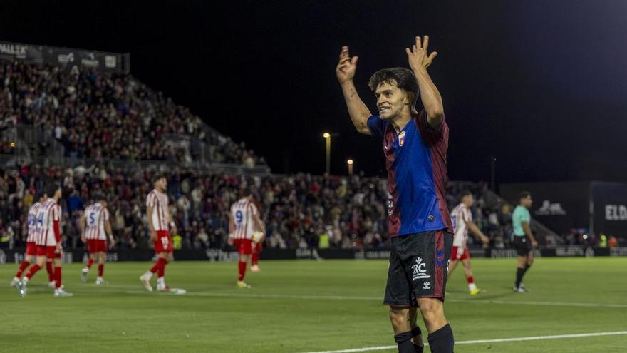 El Eldense sigue centrado en las renovaciones: Guille Macho,