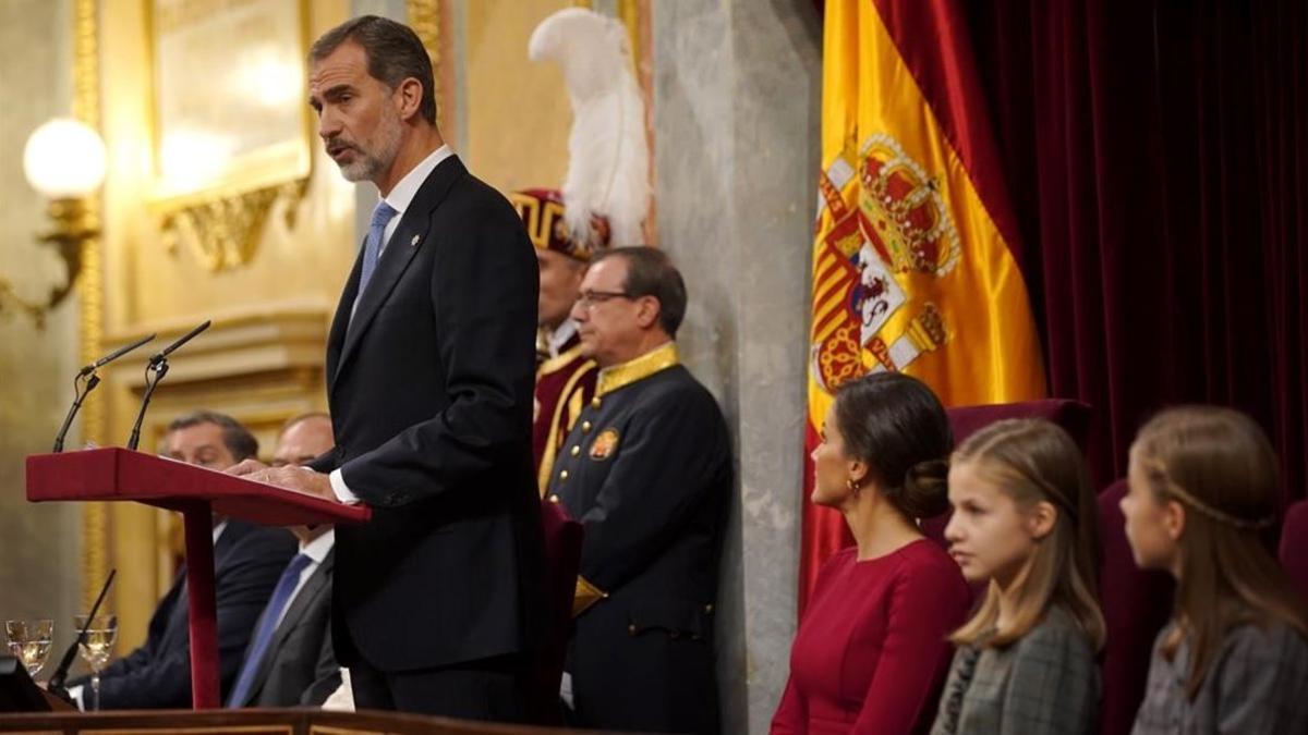 Felipe VI, durante su intervención en el Congreso