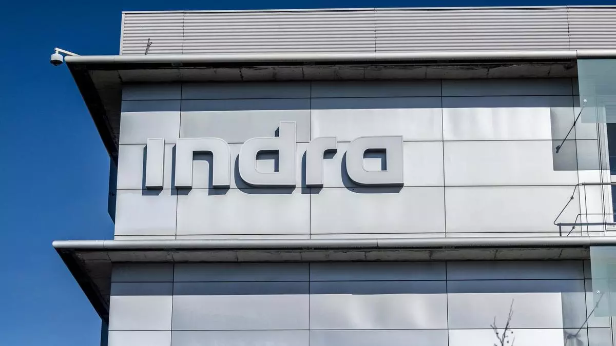 Indra rompe la barrera de los 5.000 millones de capitalización y bate máximos históricos en su semana de resultados