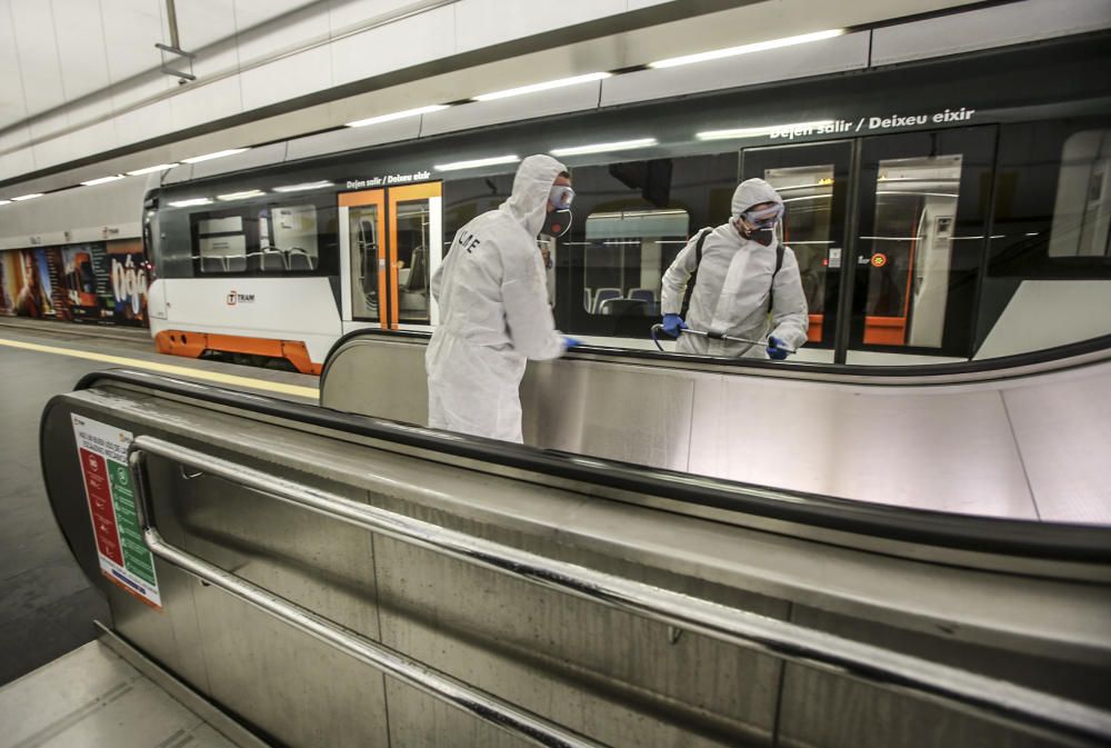 Trabajos de la UME en la Estacion de Renfe, Luceros y Hospital General de Alicante