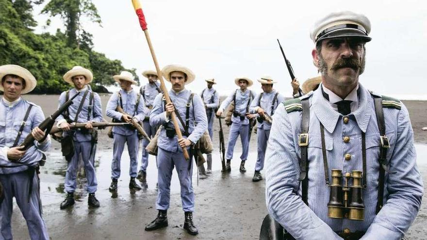 Fotograma de la película &#039;1998. Los últimos de Filipinas&#039;.