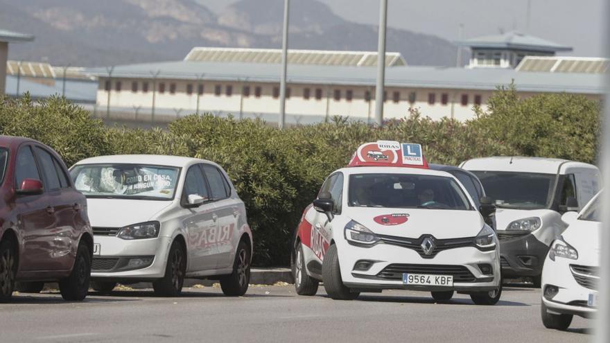 Colapso en los exámenes para obtener el carné de conducir