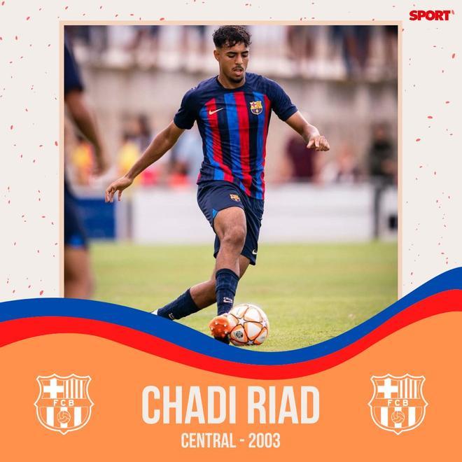 Chadi Riad es un central zurdo de los que no abundan en el Barça. La contundencia y el dominio del juego aéreo son sus principales virtudes, pero también destaca por ser un futbolista rápido