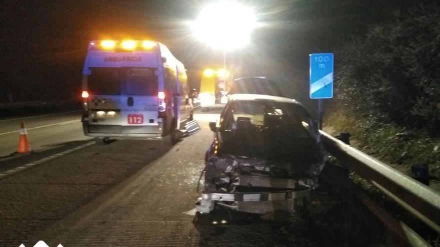 Dos heridos en un accidente en el que se han visto implicados tres vehículos en en Llanera