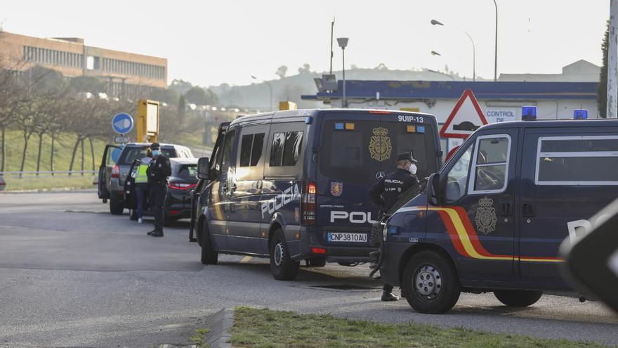 Extrabajadores de Alu Ibérica reivindican sus indemnizaciones