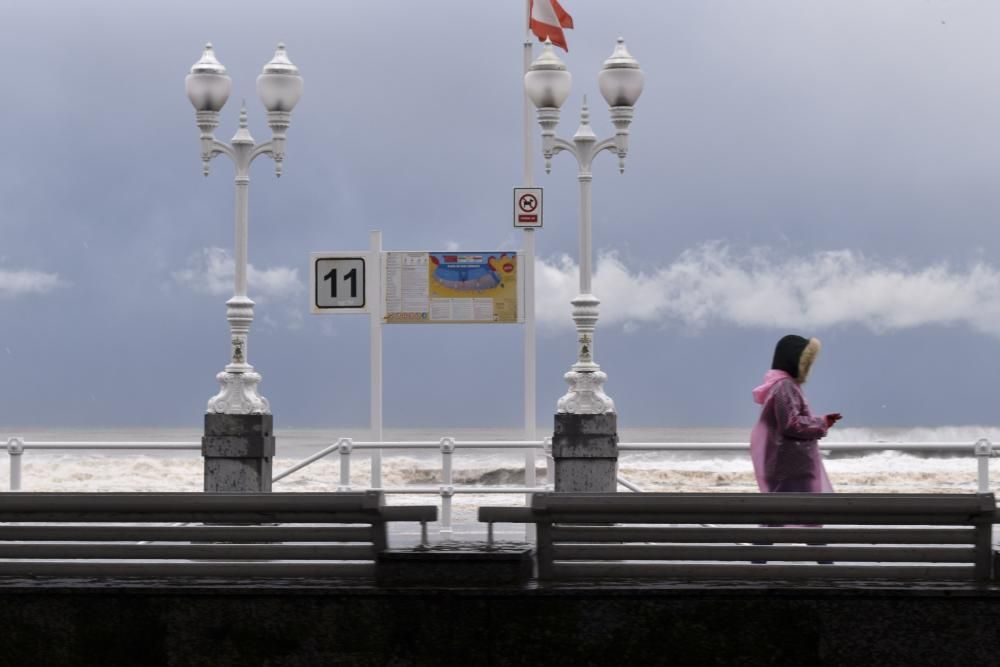 Temporal en Gijón en octubre